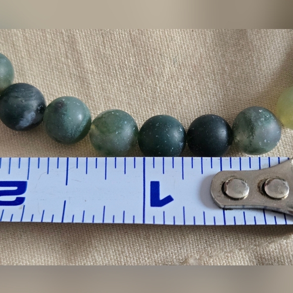 (25) Matte Green Moss Agate Beads - Picture 4 of 4